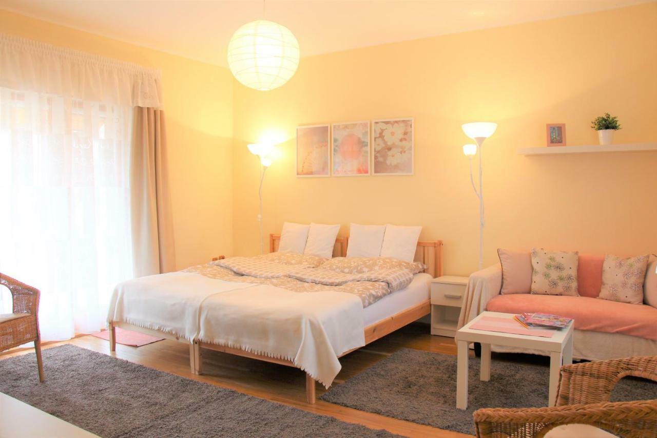 Platan Vendeghaz Apartment Csemo Exterior photo